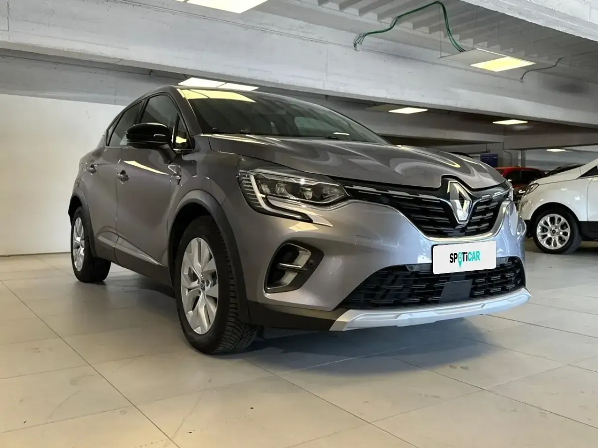 Usata Renault Captur Initiale 159 CV (116 kW) 2020 Grigio SUV
