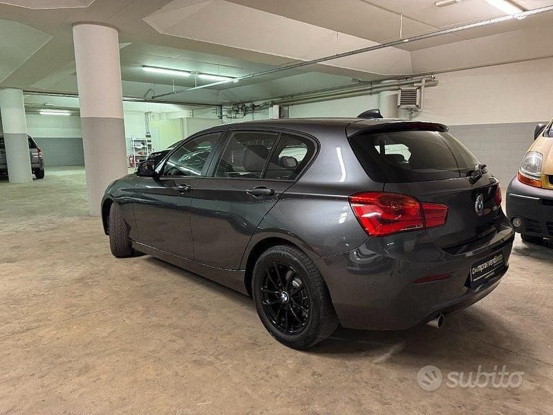 Usata BMW 116 Sport Line 116 CV (85 kW) 2019 Grigio Utilitaria