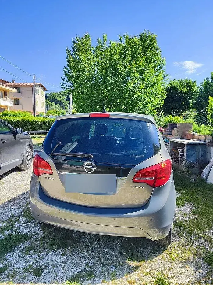 Usata Opel Meriva 2011 Monovolume