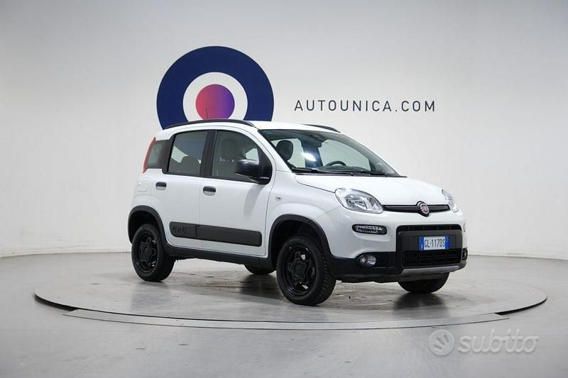 Usata Fiat Panda 4x4 Wild 85 CV (62 kW) 2022 Bianco Utilitaria