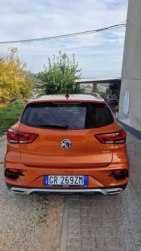 Usata MG ZS Luxury 106 CV (77 kW) 2023 SUV