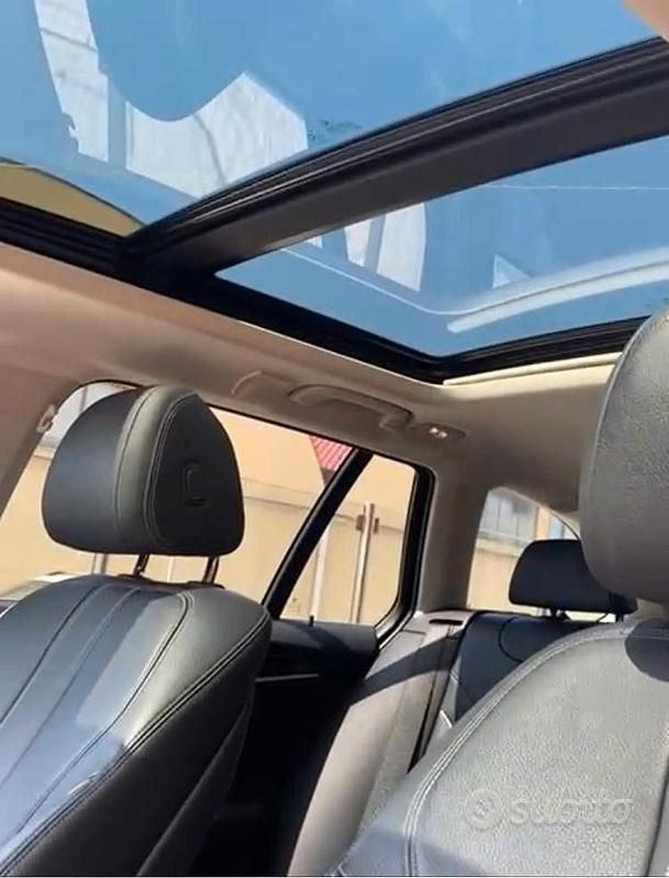 Usata BMW 520 Luxury Line 190 CV (139 kW) 2018 Nero Station wagon