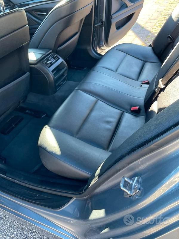Usata BMW 525 218 CV (160 kW) 2012 Grigio Berlina