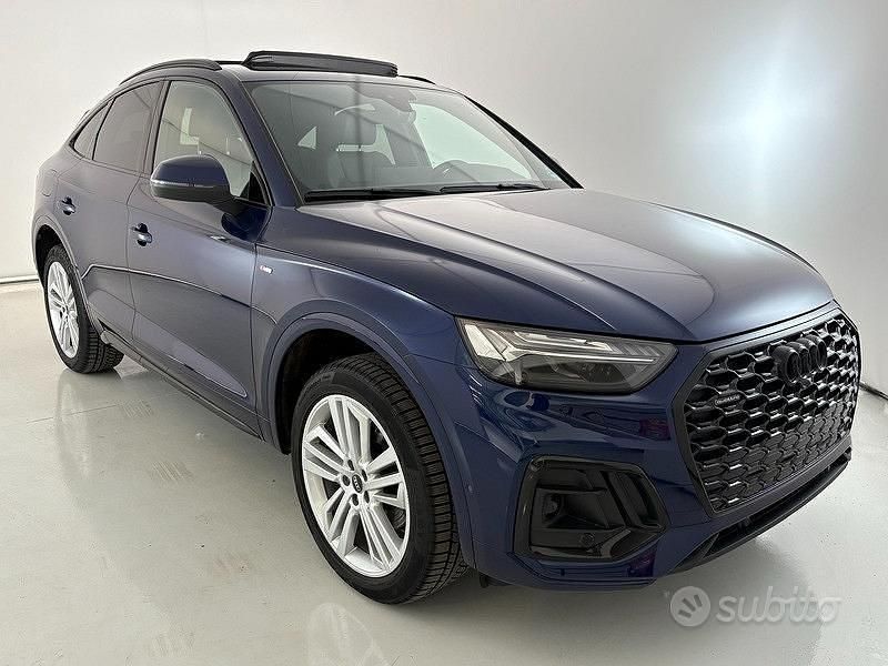 Usata Audi Q5 Sportback Comfort 204 CV (150 kW) 2024 Blu SUV