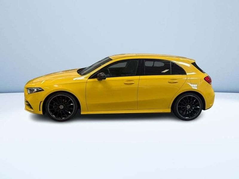 Usata Mercedes A180 Premium 116 CV (85 kW) 2022 Giallo Berlina