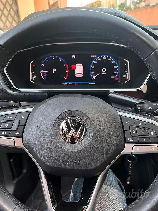 Usata VW T-Cross Advance 116 CV (85 kW) 2019 Blu SUV