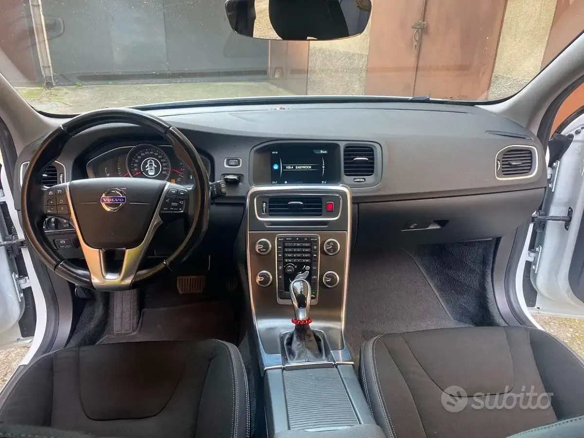 Usata Volvo V60 203 CV (149 kW) 2014 Station wagon
