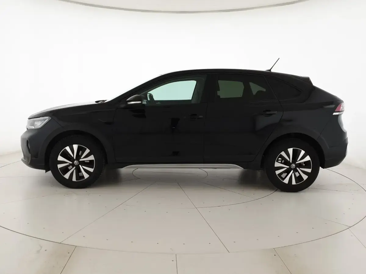 Usata VW Taigo Life 110 CV (80 kW) 2023 Deep black perlato SUV
