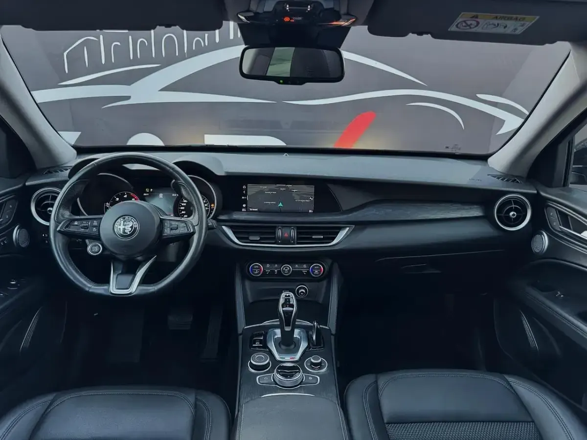 Usata Alfa Romeo Stelvio Super 190 CV (139 kW) 2021 Nero SUV