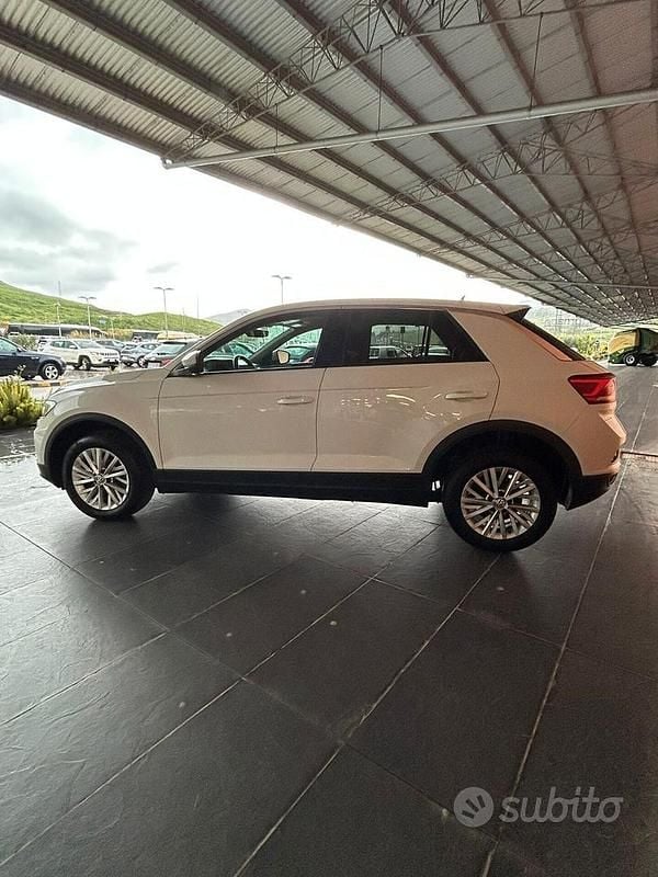Usata VW T-Roc 115 CV (84 kW) 2019 Bianco SUV
