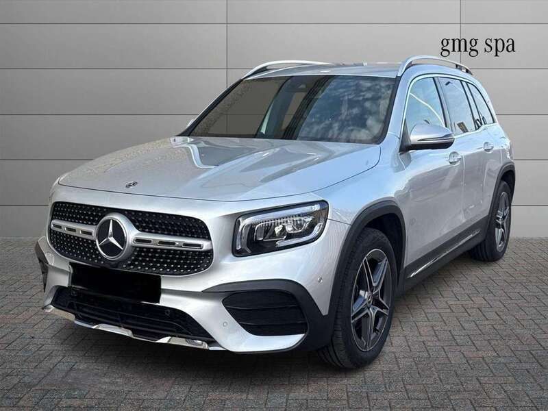 Usata Mercedes GLB200 Premium 150 CV (110 kW) 2021 Argento SUV