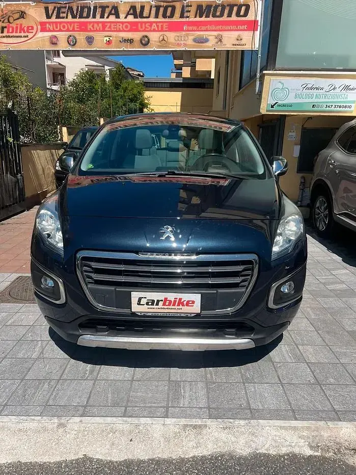 Usata Peugeot 3008 Business-Line 150 CV (110 kW) 2014 Blu Station wagon
