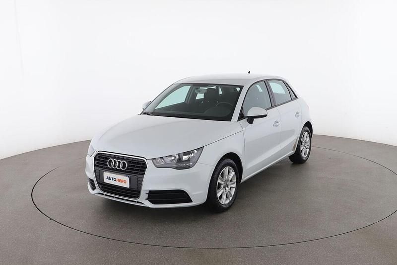 Bianco Usata 2014 Audi A1 Attraction Due volumi | 11.599 € (Buon prezzo) - Immagine 1/3
