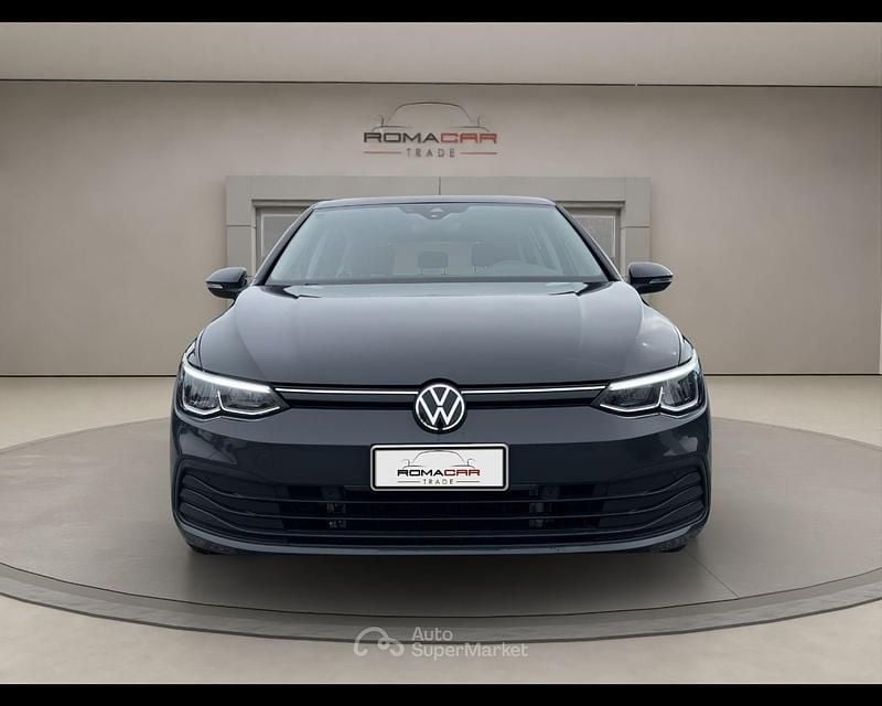 Usata VW Golf VIII Life 110 CV (80 kW) 2023 Grigio Berlina