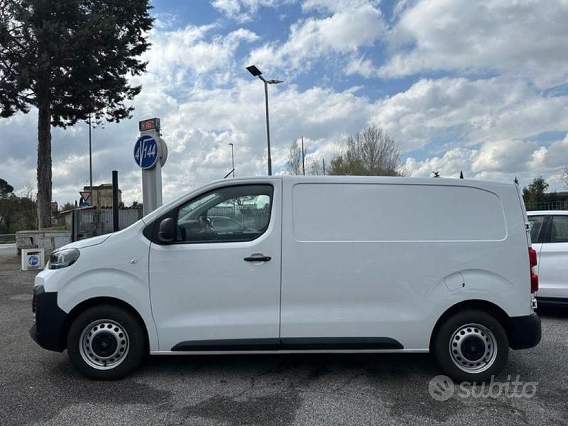 Usata Fiat Scudo 120 CV (88 kW) 2025 Bianco pastello Furgone