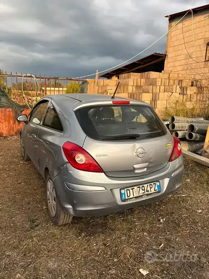 Usata Opel Corsa 80 CV (58 kW) 2008 Grigio Utilitaria