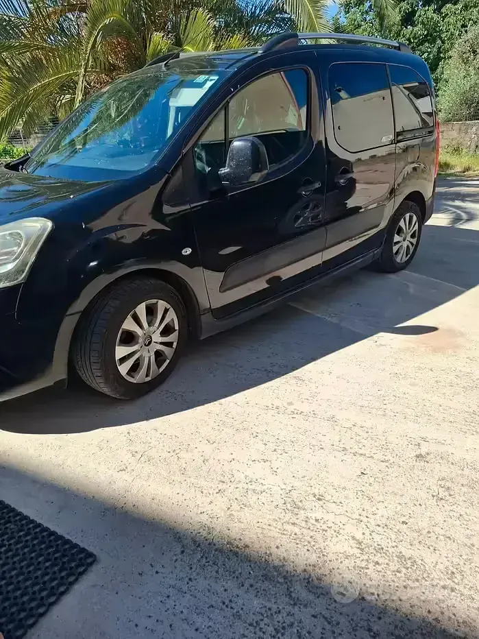 Usata Citroën Berlingo XTR 90 CV (66 kW) 2011 Nero Monovolume