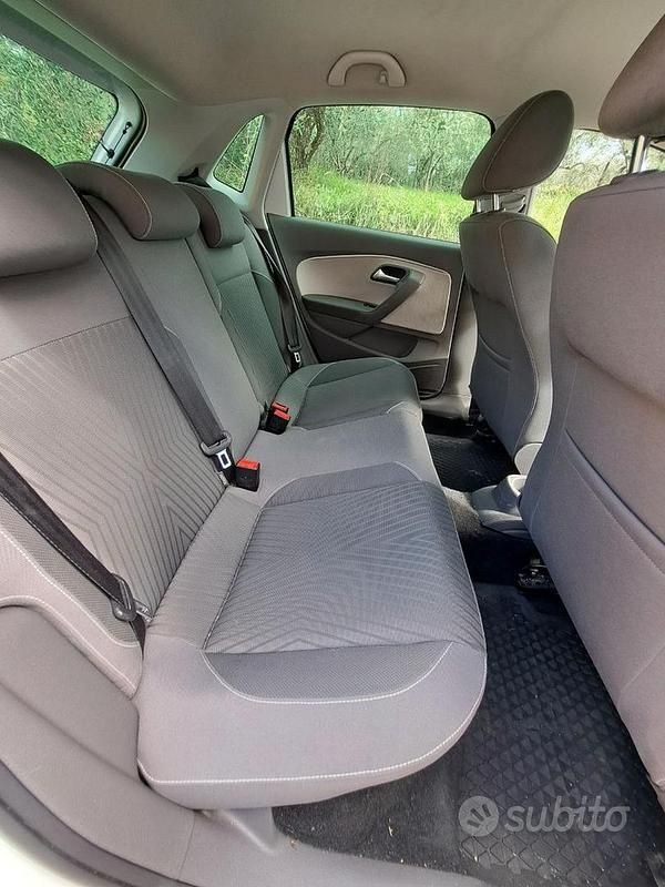 Usata VW Polo 75 CV (55 kW) 2014 Bianco Utilitaria