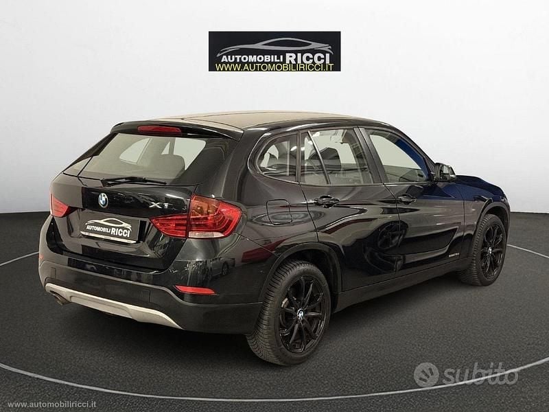 Usata BMW X1 143 CV (105 kW) 2015 Nero SUV