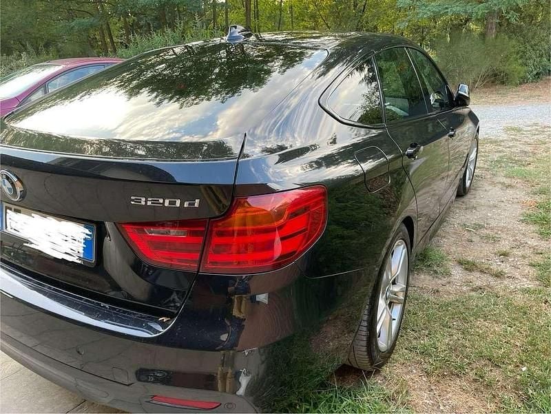 Usata BMW 320 Gran Turismo M Sport 184 CV (135 kW) 2014 Berlina