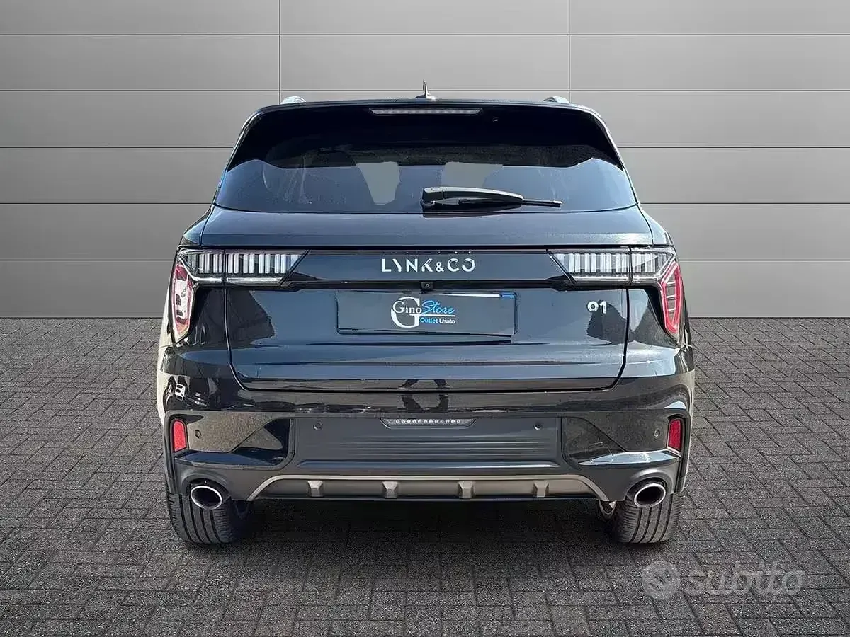 Usata Lynk & Co 01 179 CV (131 kW) 2022 Nero SUV