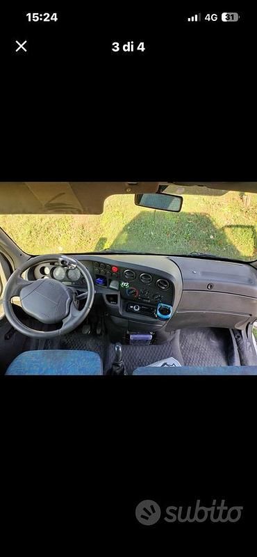 Usata Iveco Daily 2003 Bianco Berlina