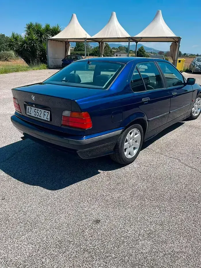 Usata BMW 316 102 CV (75 kW) 1995 Bluazzurro Berlina