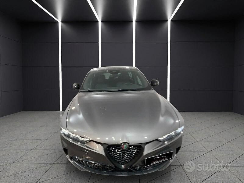Usata Alfa Romeo Tonale Veloce 160 CV (117 kW) 2024 Grigio SUV