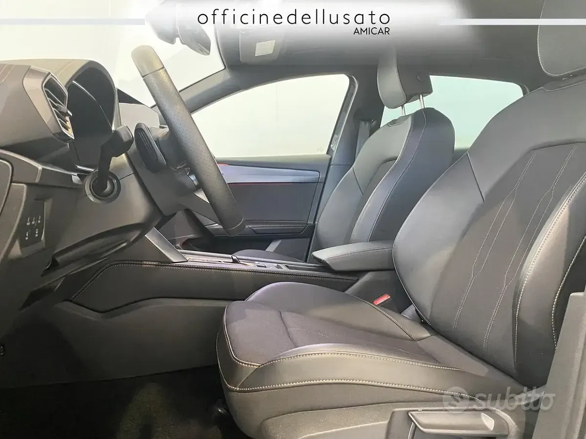 Usata Cupra Leon 150 CV (110 kW) 2025 Berlina