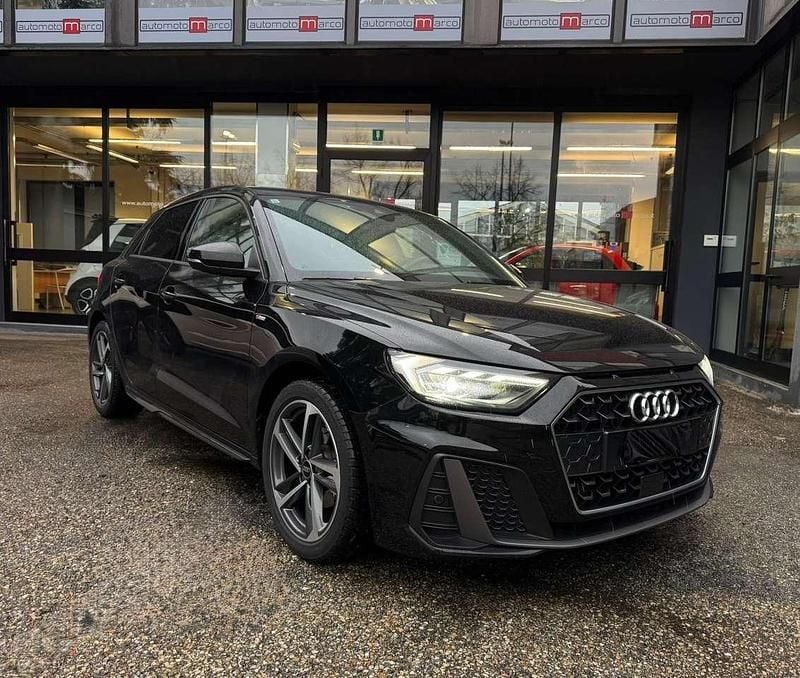 Nero Usata 2024 Audi A1 Sportback S-Line Due volumi | 22.900 € (Ottimo prezzo) - Immagine 1/4