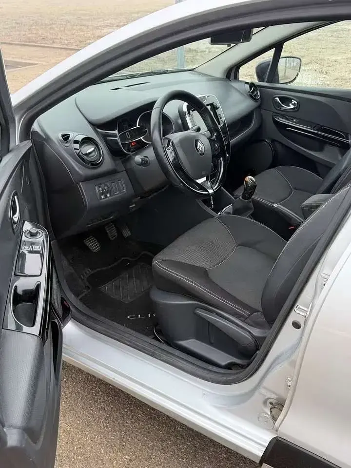 Usata Renault Clio 75 CV (55 kW) 2015 Other Station wagon