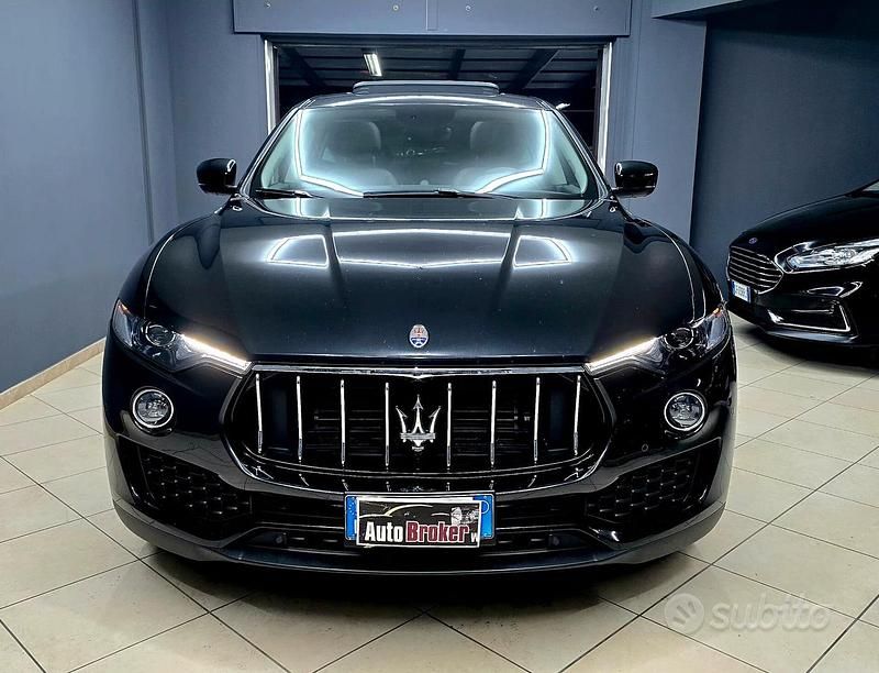 Usata Maserati Levante GranLusso 250 CV (183 kW) 2021 Nero SUV