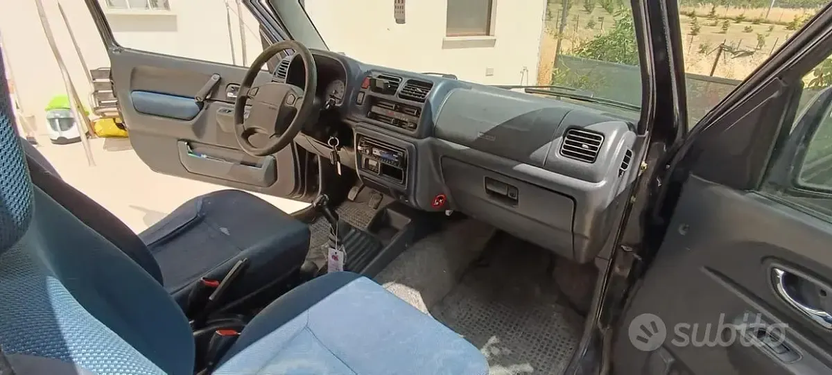 Usata Suzuki Jimny 82 CV (60 kW) 2003 SUV