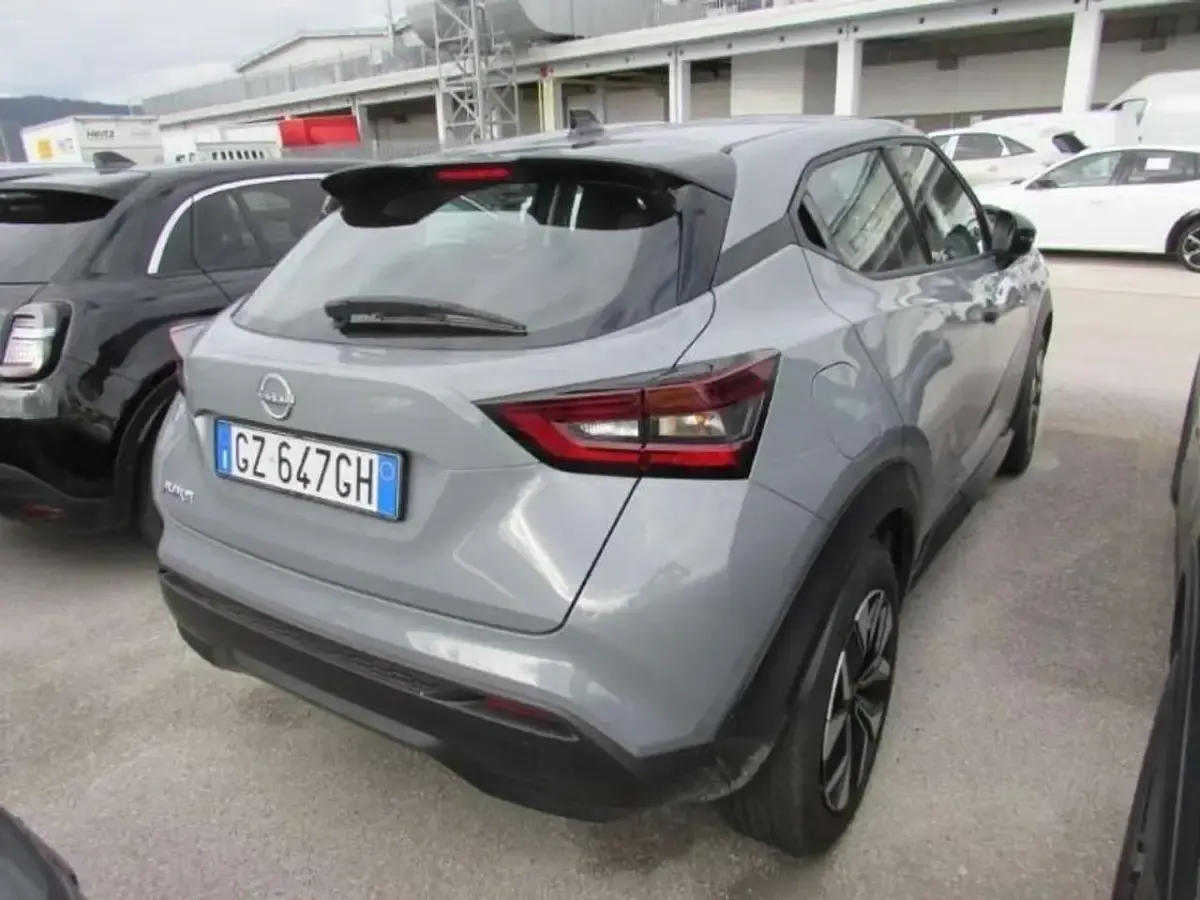 Usata Nissan Juke Acenta 114 CV (83 kW) 2025 Grigio SUV