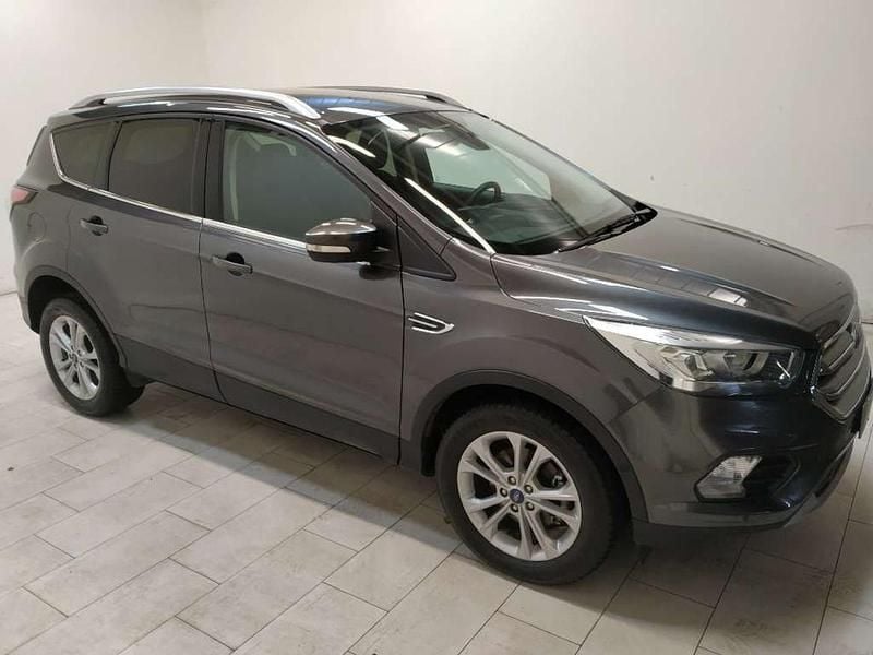 Usata Ford Kuga S 120 CV (88 kW) 2019 Grigio SUV