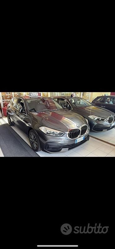 Usata BMW 116 Advantage 116 CV (85 kW) 2020 Grigio Utilitaria