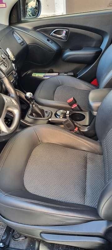 Usata Hyundai ix35 Comfort 135 CV (99 kW) 2012 Bianco SUV