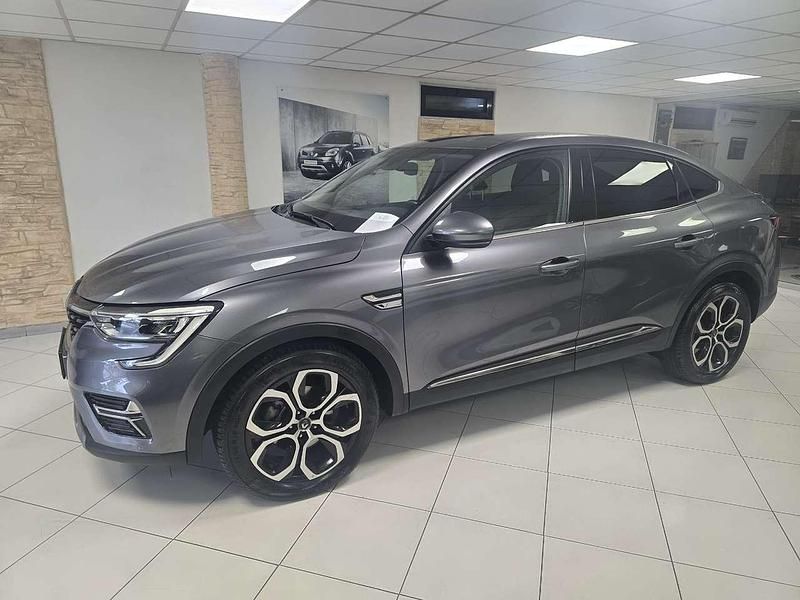 Usata Renault Arkana Intens 94 CV (69 kW) 2023 Grigio scisto SUV