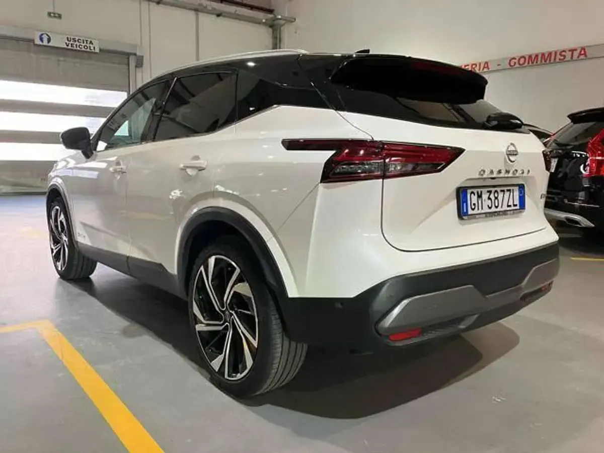 Usata Nissan Qashqai Tekna+ 158 CV (116 kW) 2023 Bianco SUV