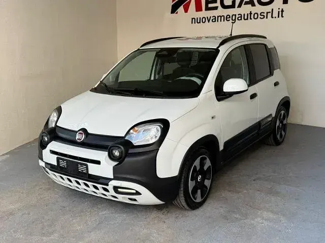 Usata Fiat Panda Cross Cross 69 CV (50 kW) 2025 Bianco Utilitaria