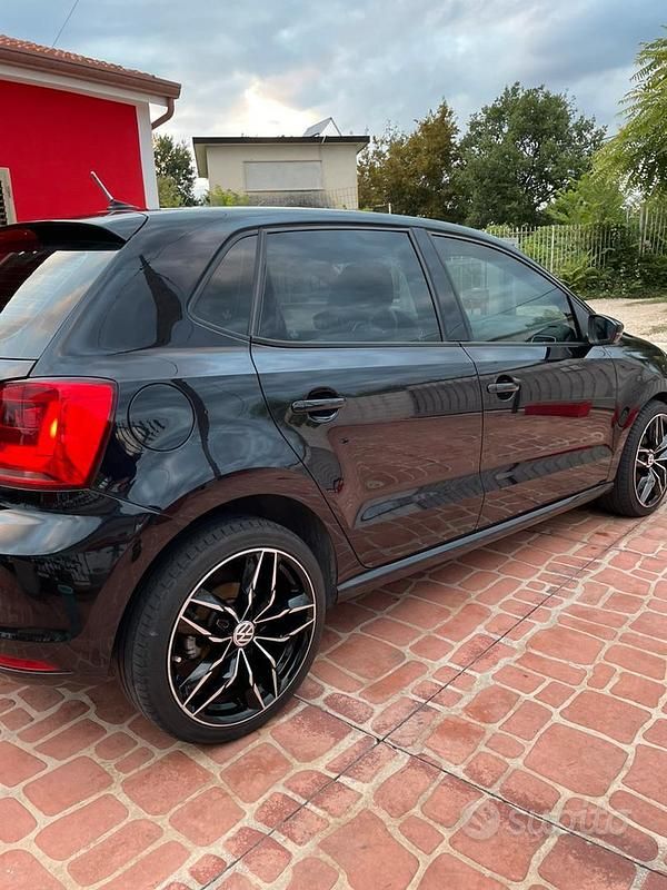 Usata VW Polo 90 CV (66 kW) 2015 Utilitaria