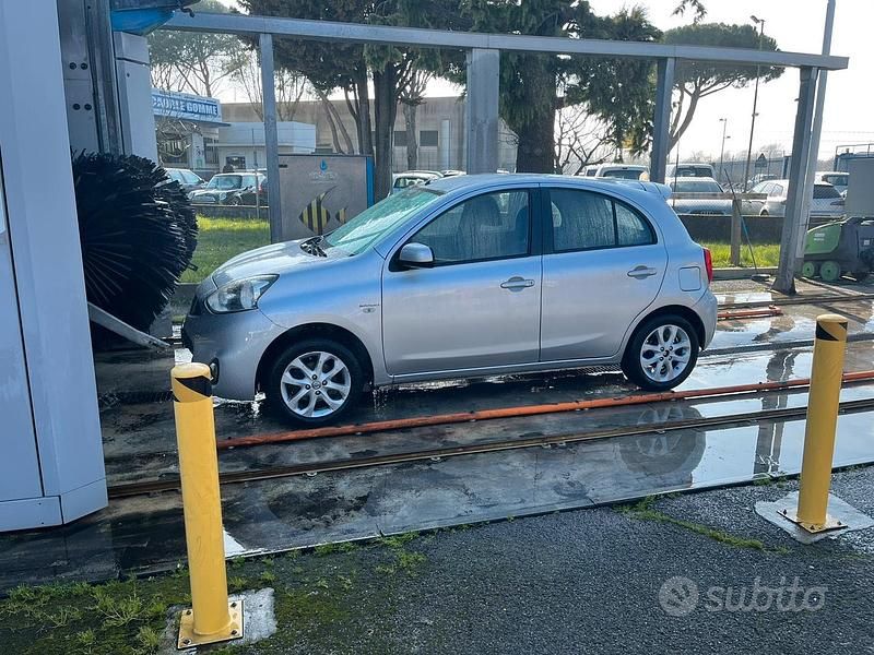 Usata Nissan Micra 80 CV (58 kW) 2015 Grigio Utilitaria
