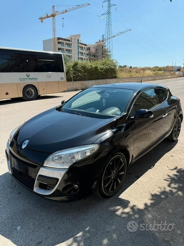 Usata 2009 Renault Mégane Coupé Coupé | 3500 € - Immagine 1/4