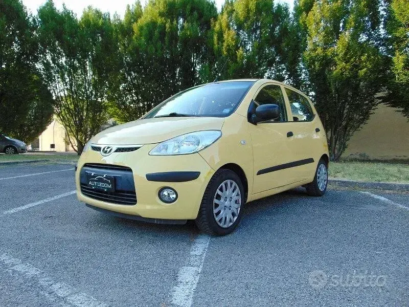 Usata Hyundai i10 Style 65 CV (47 kW) 2008 Giallo Utilitaria