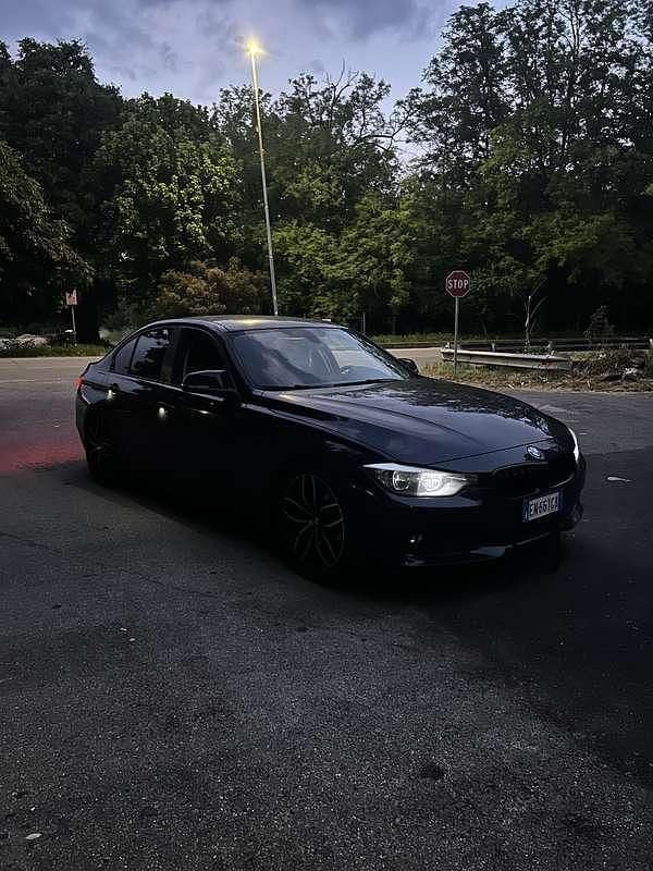 Usata BMW 316 Sport Line 116 CV (85 kW) 2012 Berlina