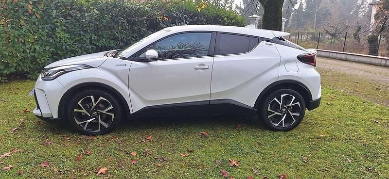 Usata Toyota C-HR Trend 98 CV (72 kW) 2021 SUV