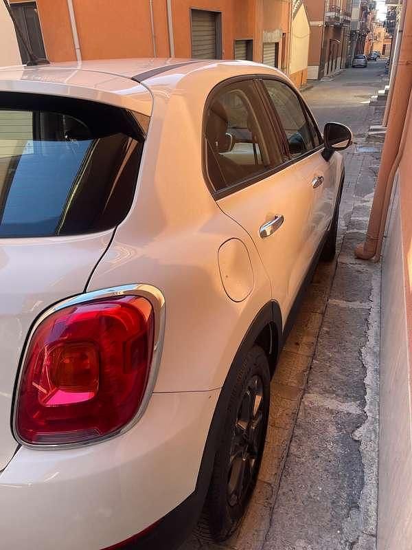 Bianco Usata 2018 Fiat 500X Pop Star SUV | 13.500 € (Buon prezzo) - Immagine 1/4