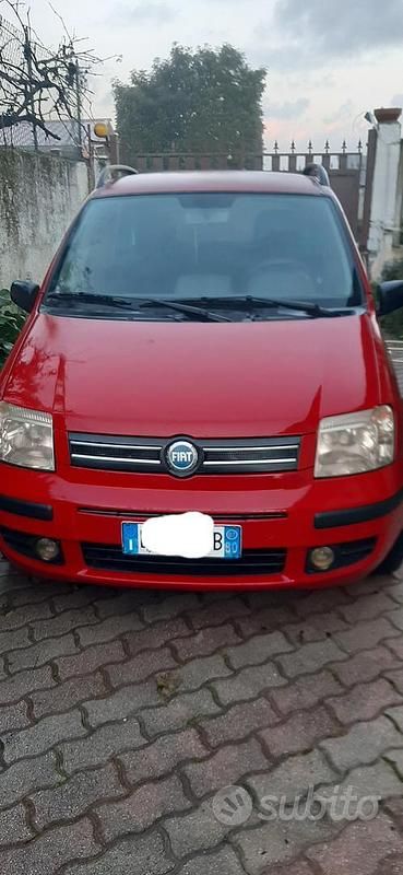 Usata Fiat Panda 77 CV (56 kW) 2006 Rosso Berlina