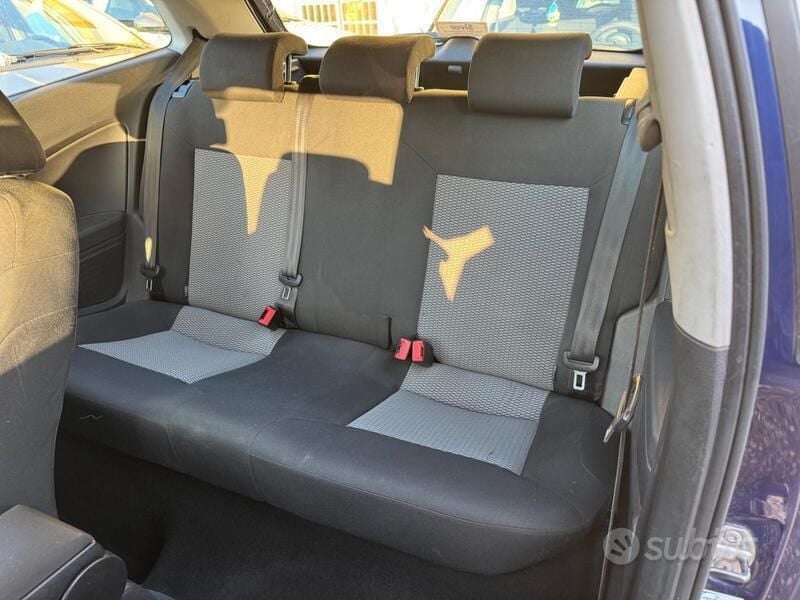 Usata VW Polo 75 CV (55 kW) 2012 Blu Berlina