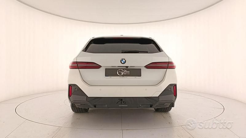 Brugt BMW 520 M Sport 197 HK (144 kW) 2024 Hvid Stationcar